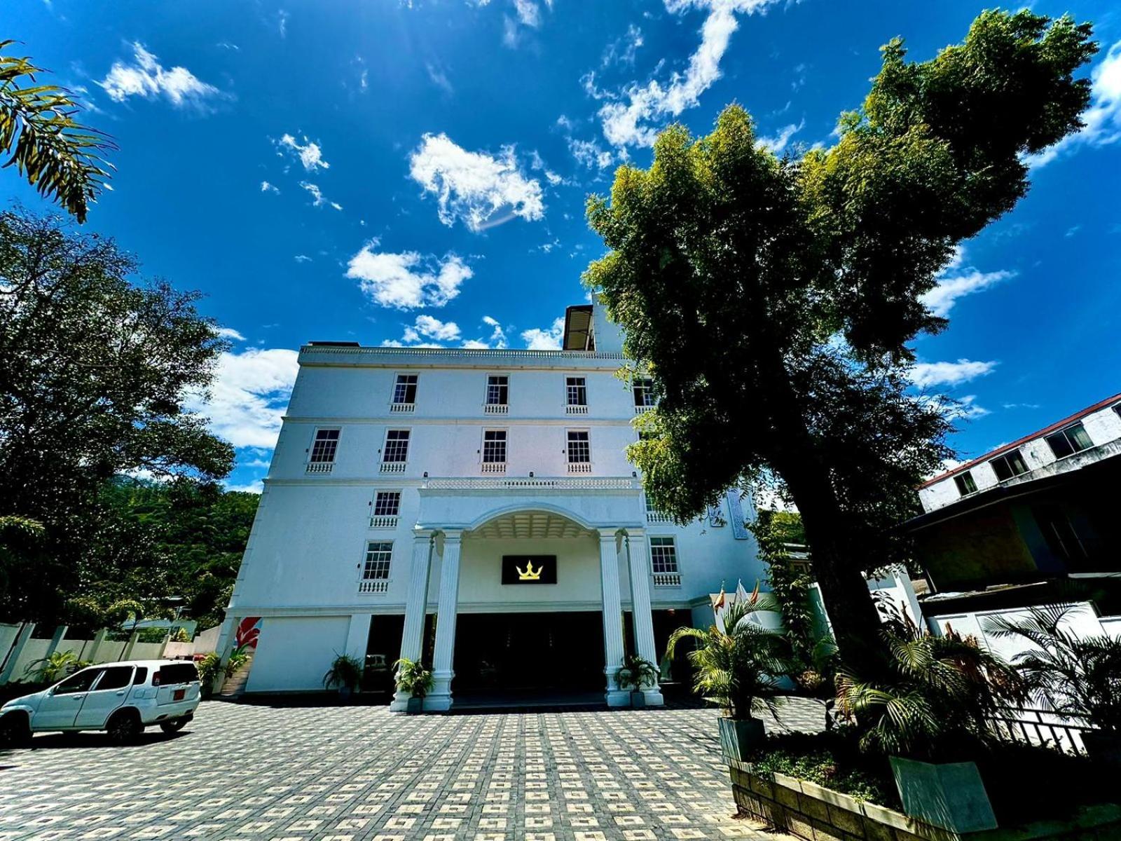 Crown Regency- Badulla Otel Dış mekan fotoğraf