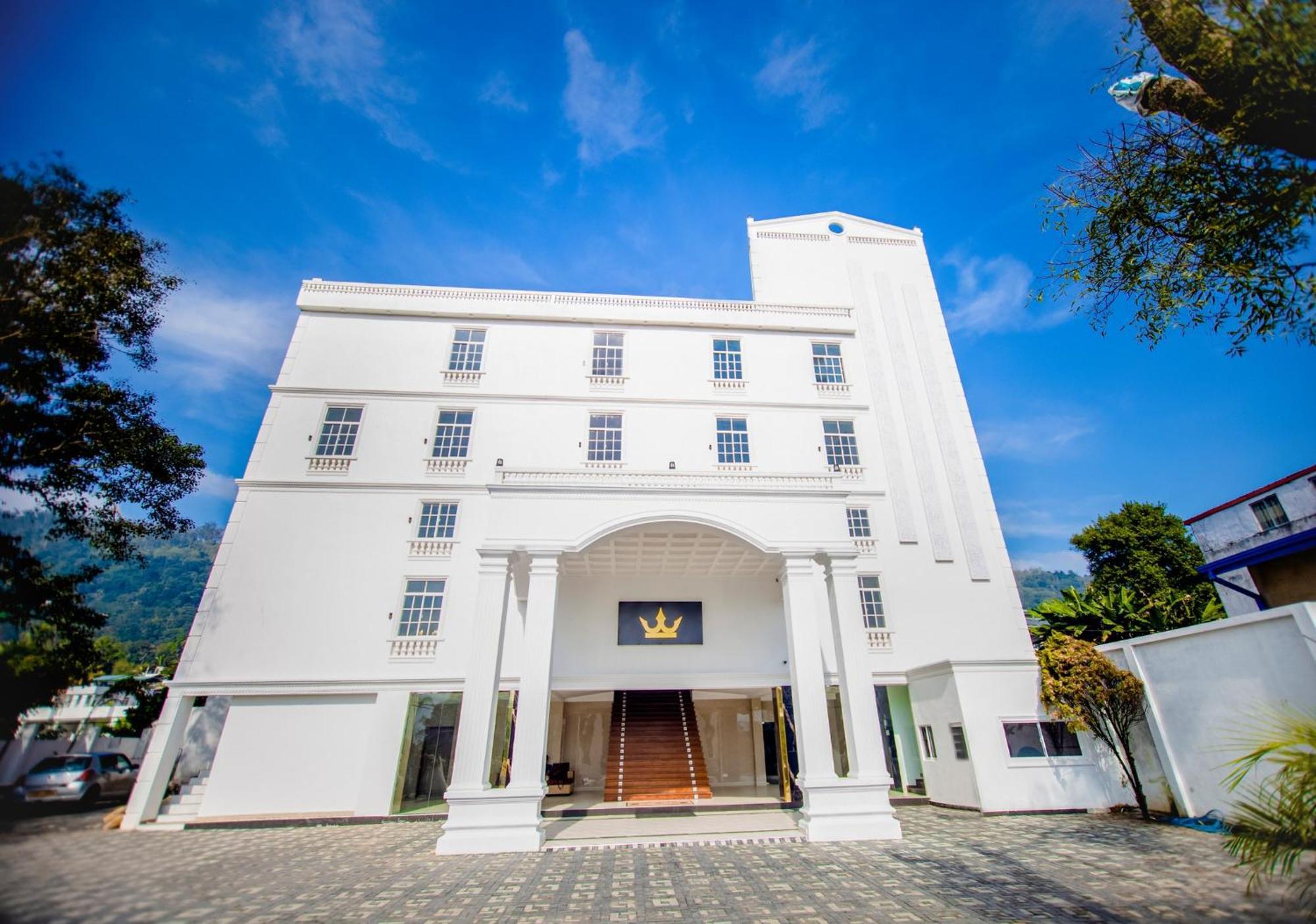 Crown Regency- Badulla Otel Dış mekan fotoğraf