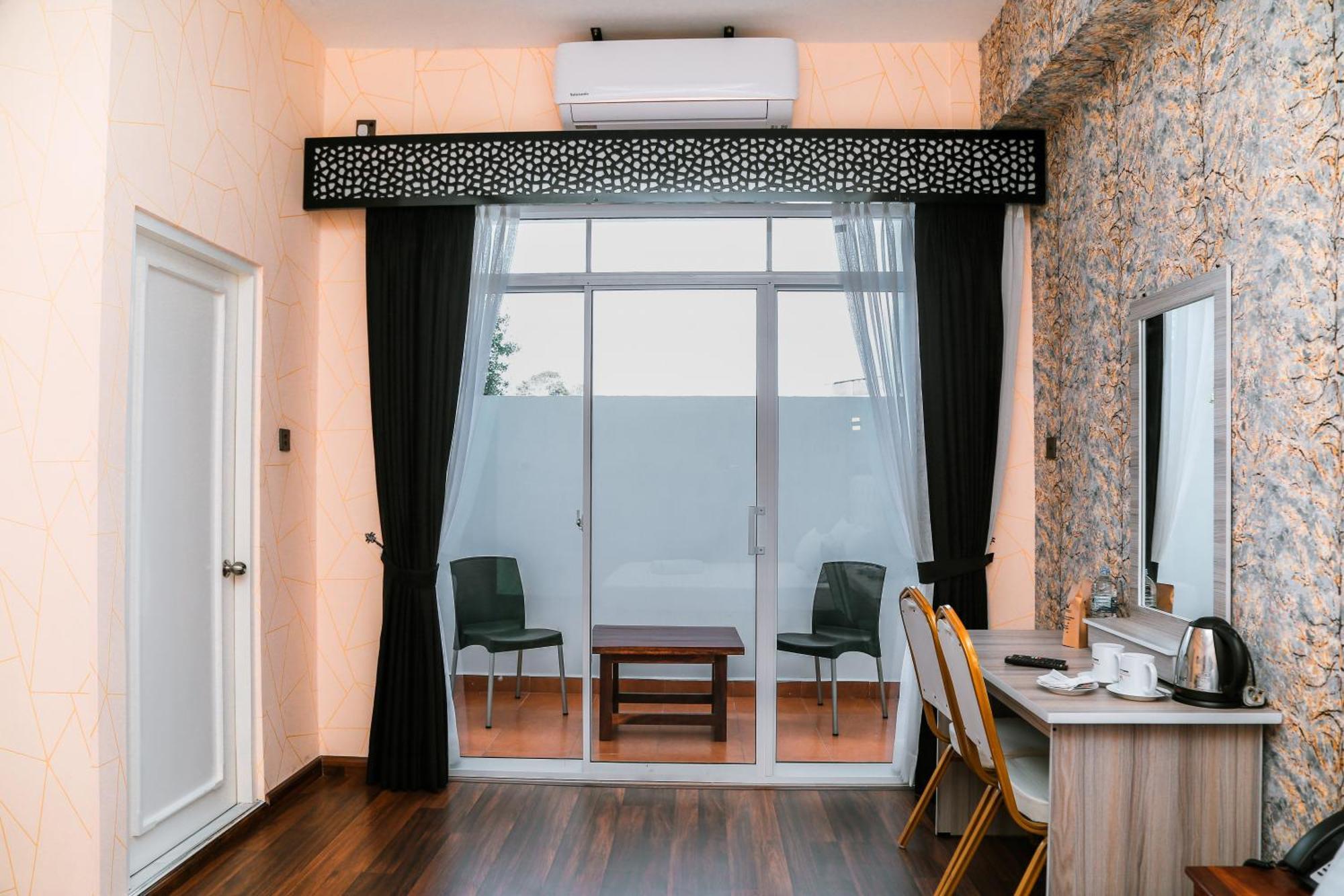 Crown Regency- Badulla Otel Dış mekan fotoğraf