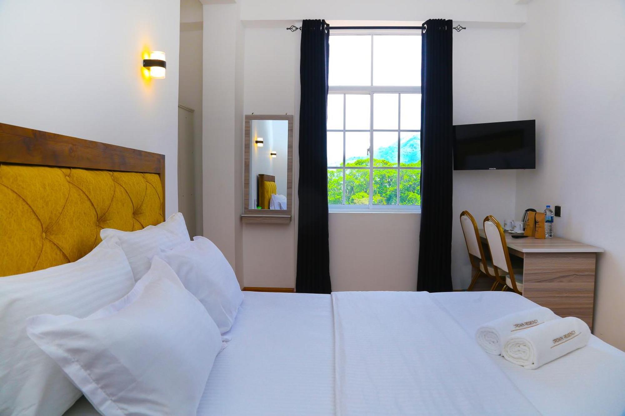 Crown Regency- Badulla Otel Dış mekan fotoğraf