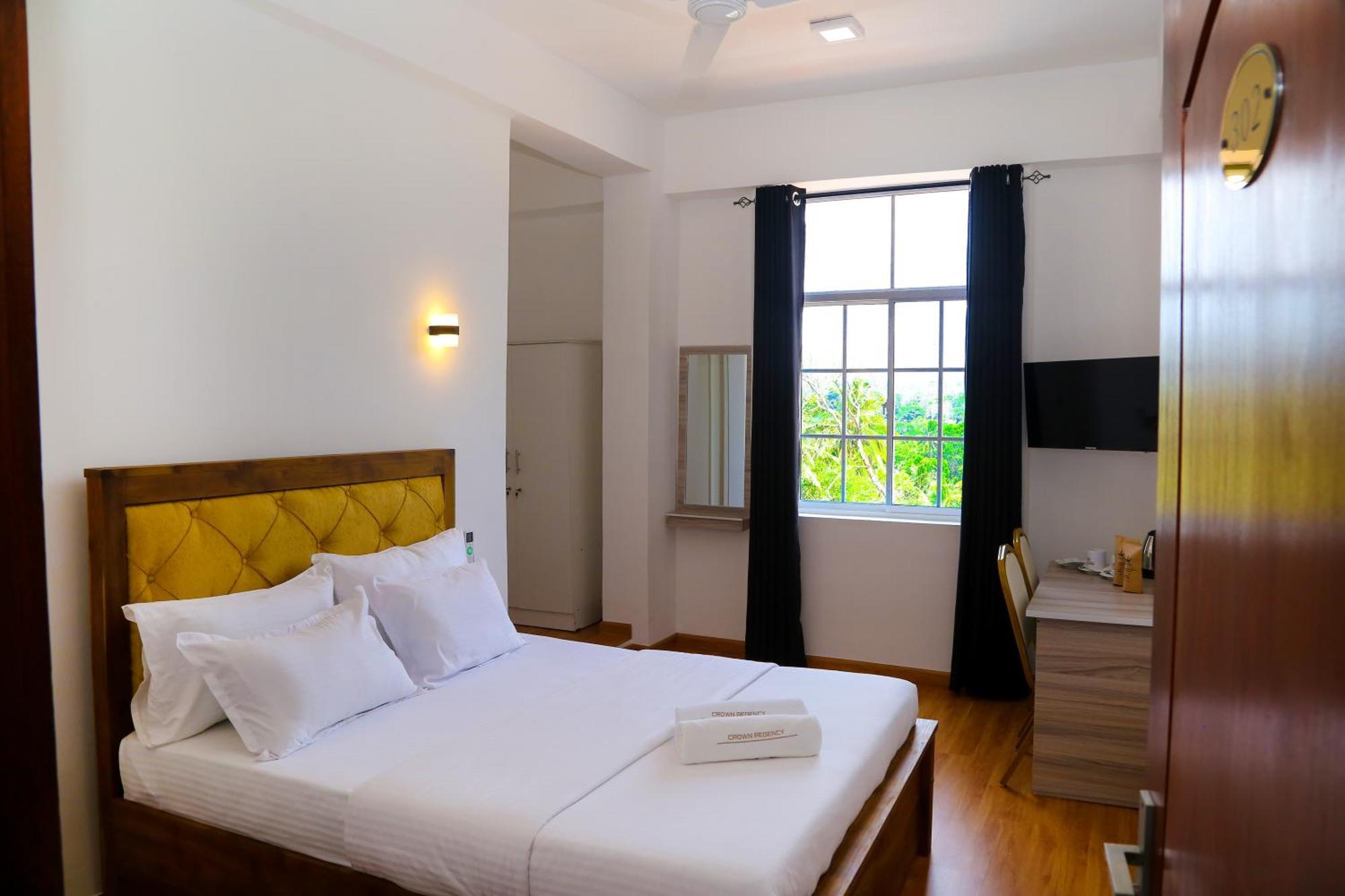 Crown Regency- Badulla Otel Dış mekan fotoğraf