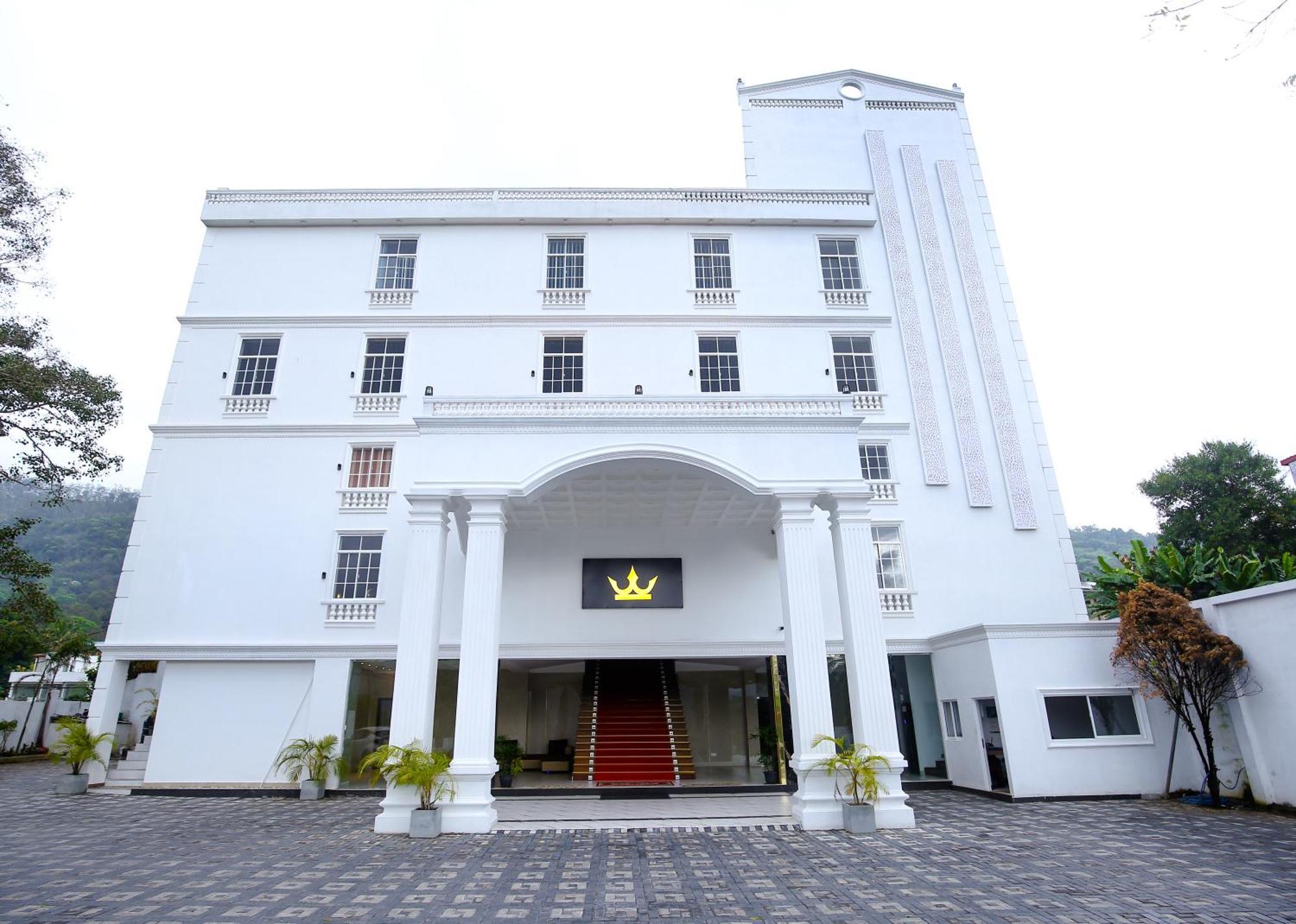 Crown Regency- Badulla Otel Dış mekan fotoğraf